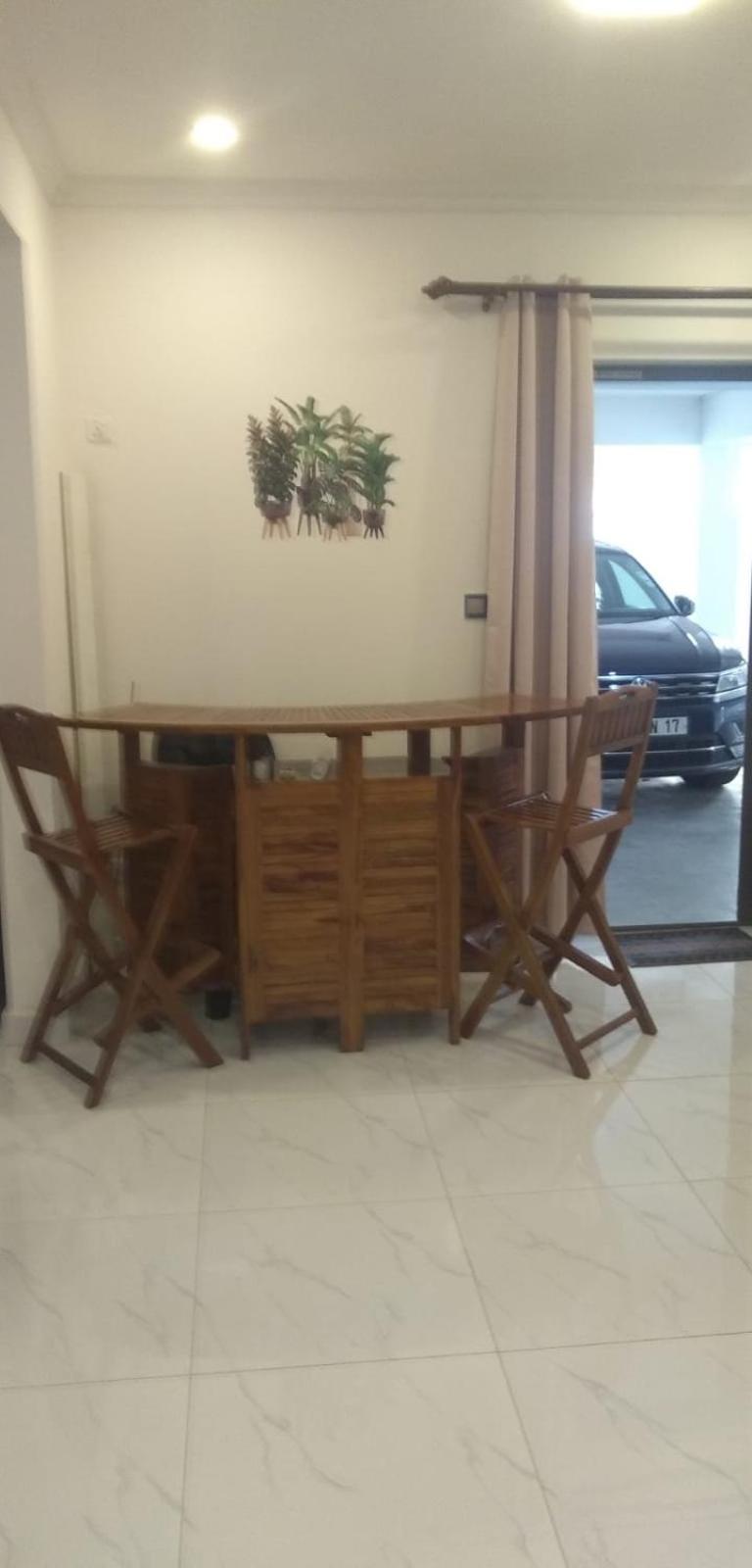 Nayuha Apt B Flic-en-Flacq Екстериор снимка
